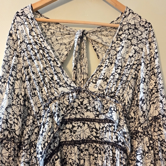 Free People Black Cream Kristall Mini Tiered Backless Dress Size S Boho peasant - Picture 5 of 12